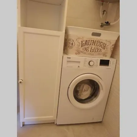 Serenity Cottage Feriolo באוונו
